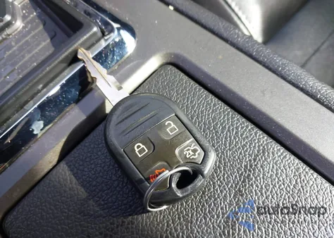 2013 Ford Mustang V6 Premium from USA, damaged, VIN 1ZVBP8AM9D5264912